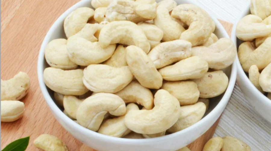 raw cashew