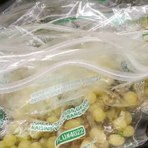 GRAPES GREEN